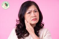 <a href="/benh-pho-bien/san-phu-khoa" title="Sản phụ khoa" rel="dofollow">Sản phụ khoa</a>