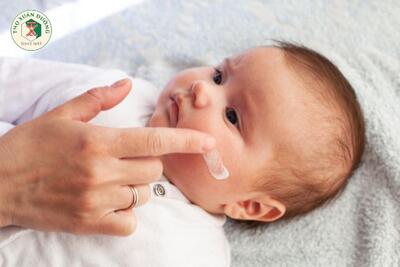<a href="/benh-pho-bien" title="Bệnh phổ biến" rel="dofollow">Bệnh phổ biến</a>