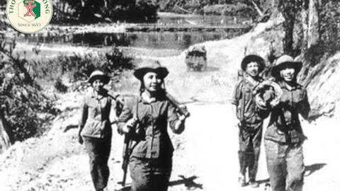 Bữa cơm mặt đường