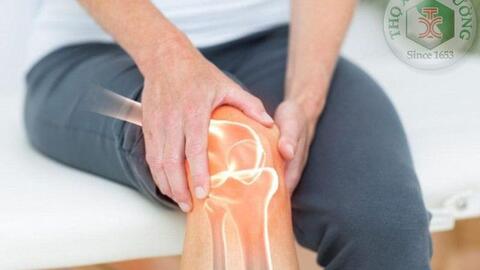 Nguyên nhân và triệu chứng thóa hóa khớp gối