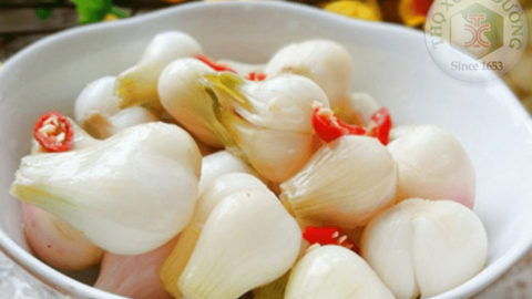 Dưa hành ngày tết tốt cho tiêu hóa